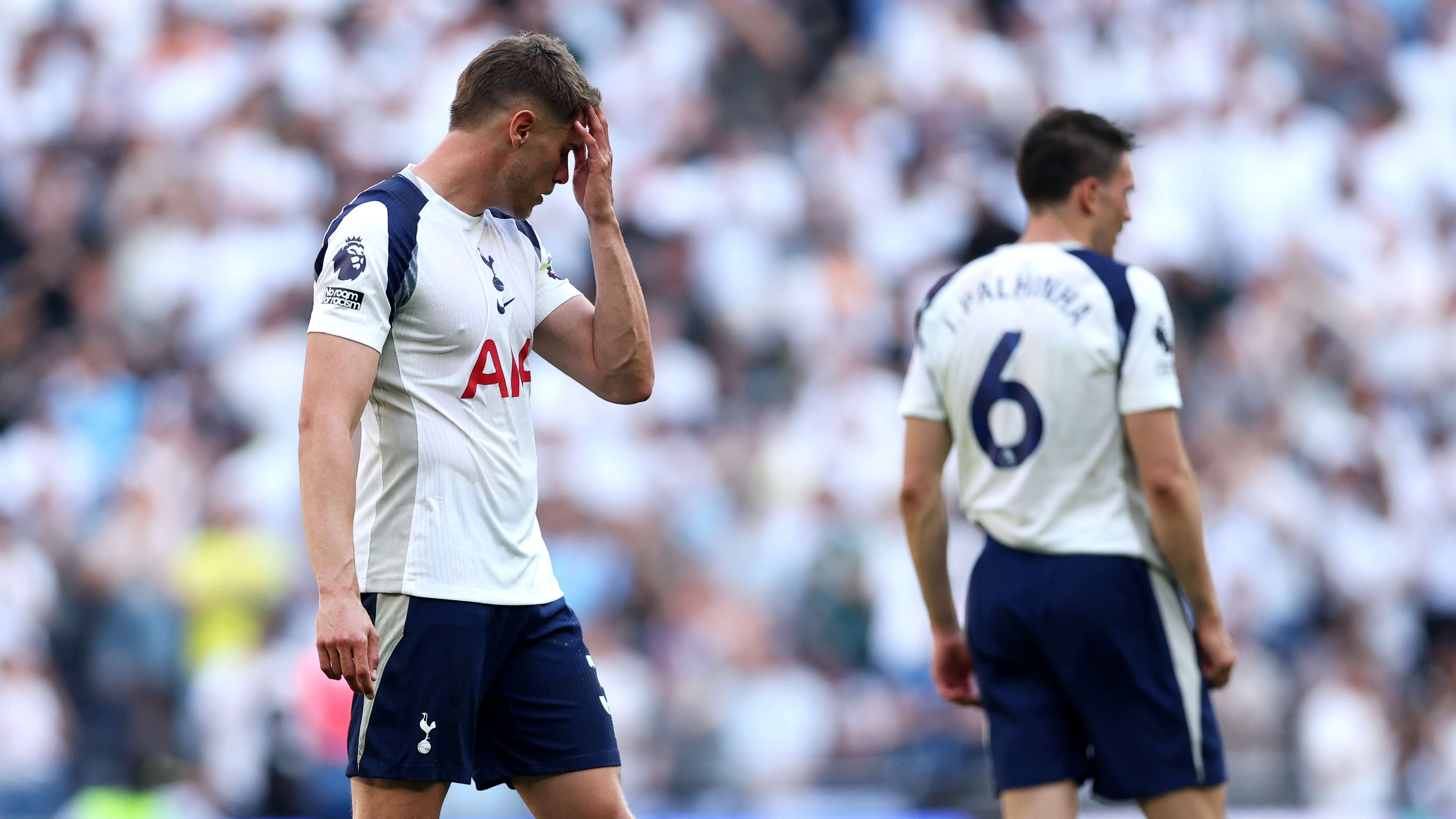 Spurs admit transfer failings after survival  