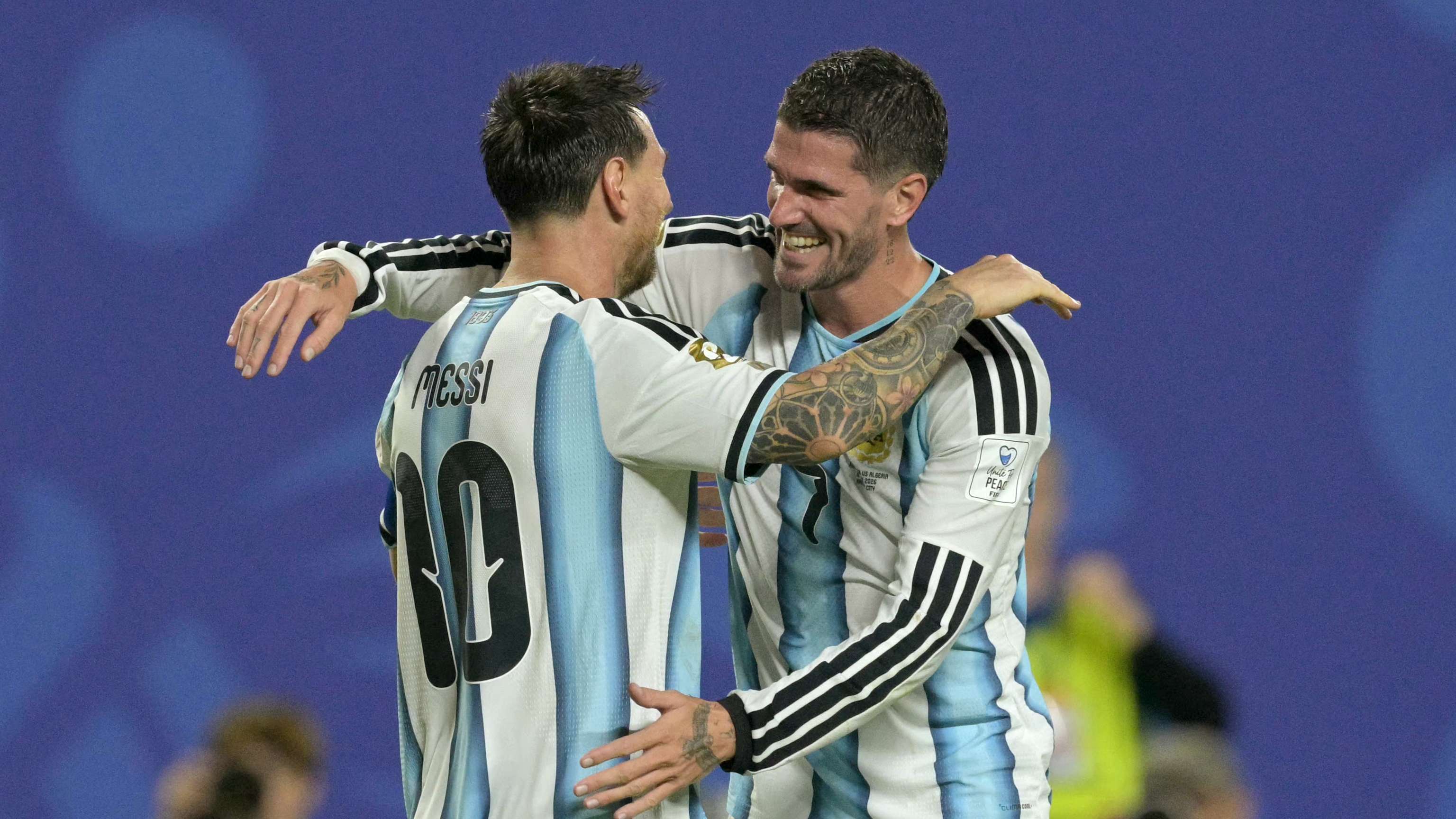 'Playing at a very good level' - Scaloni defends De Paul's MLS move  