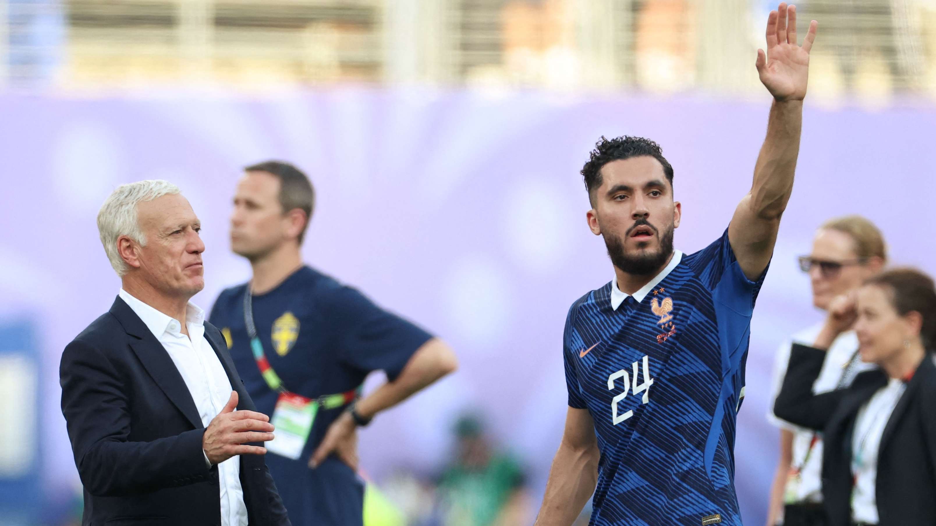 📽️ | Cherki appears to snub Deschamps in Sweden rout  