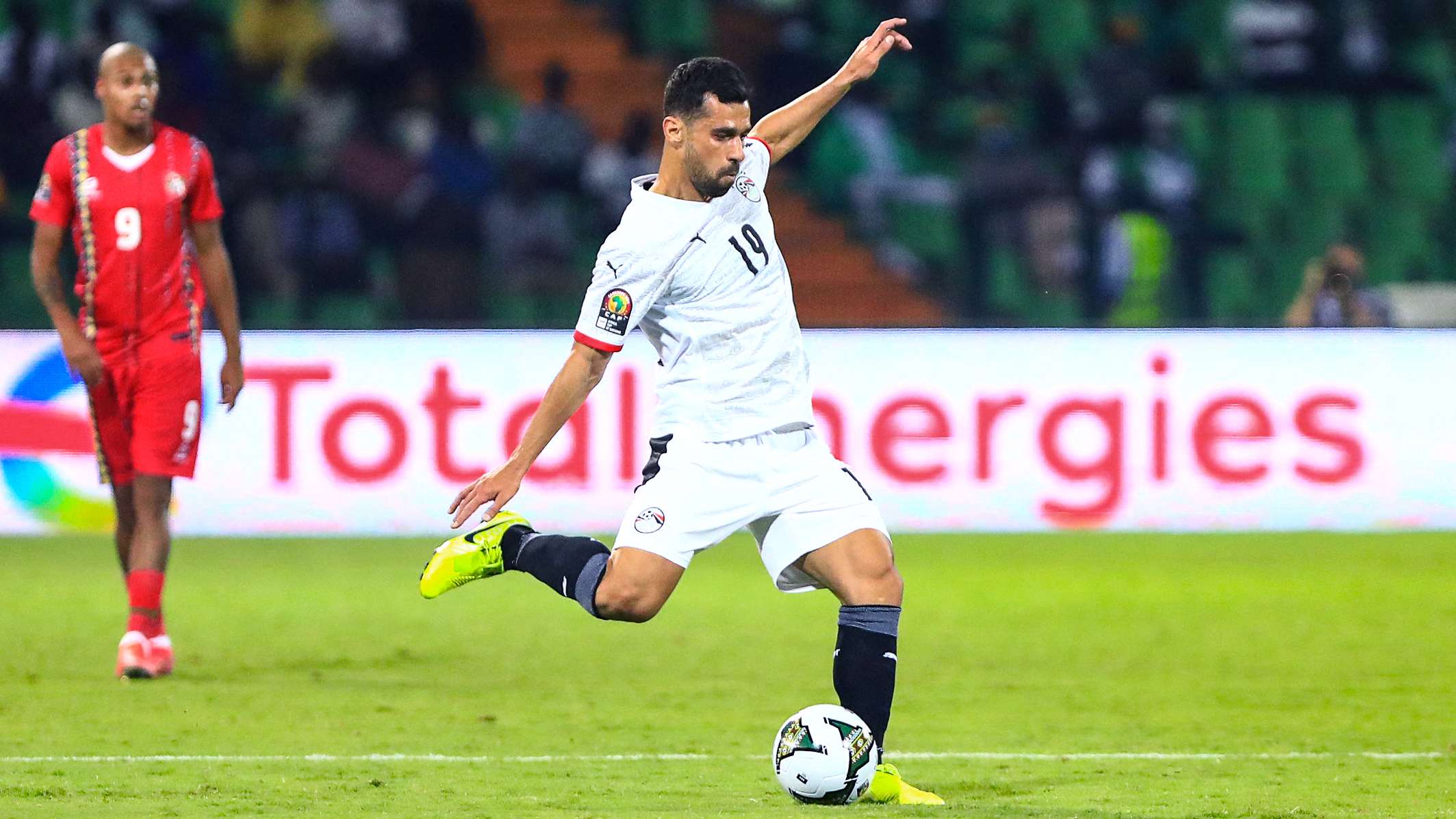 Abdallah El-Said considers a shocking move: his agent reveals the behind-the-scenes details of the crisis  