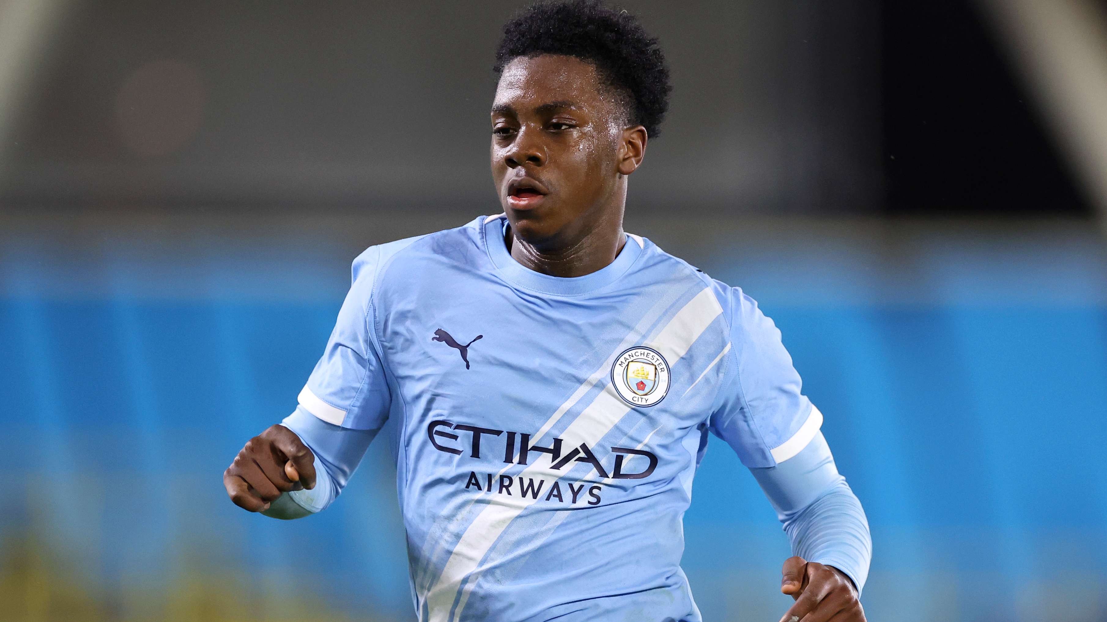 Man City win the race! Wonderkid snubs Utd & Liverpool to sign new contract  