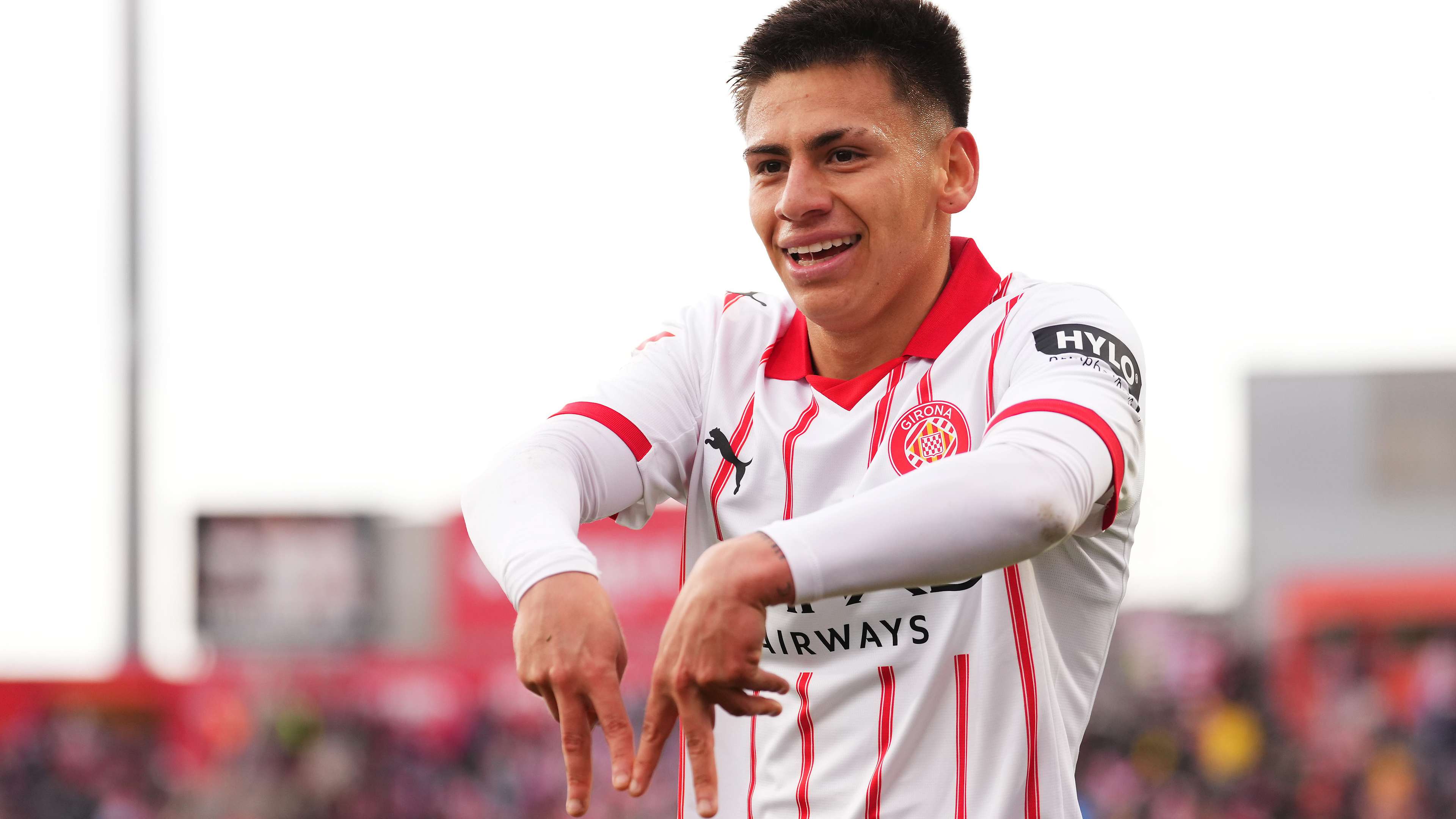 Benfica, advanced talks for Echeverri  