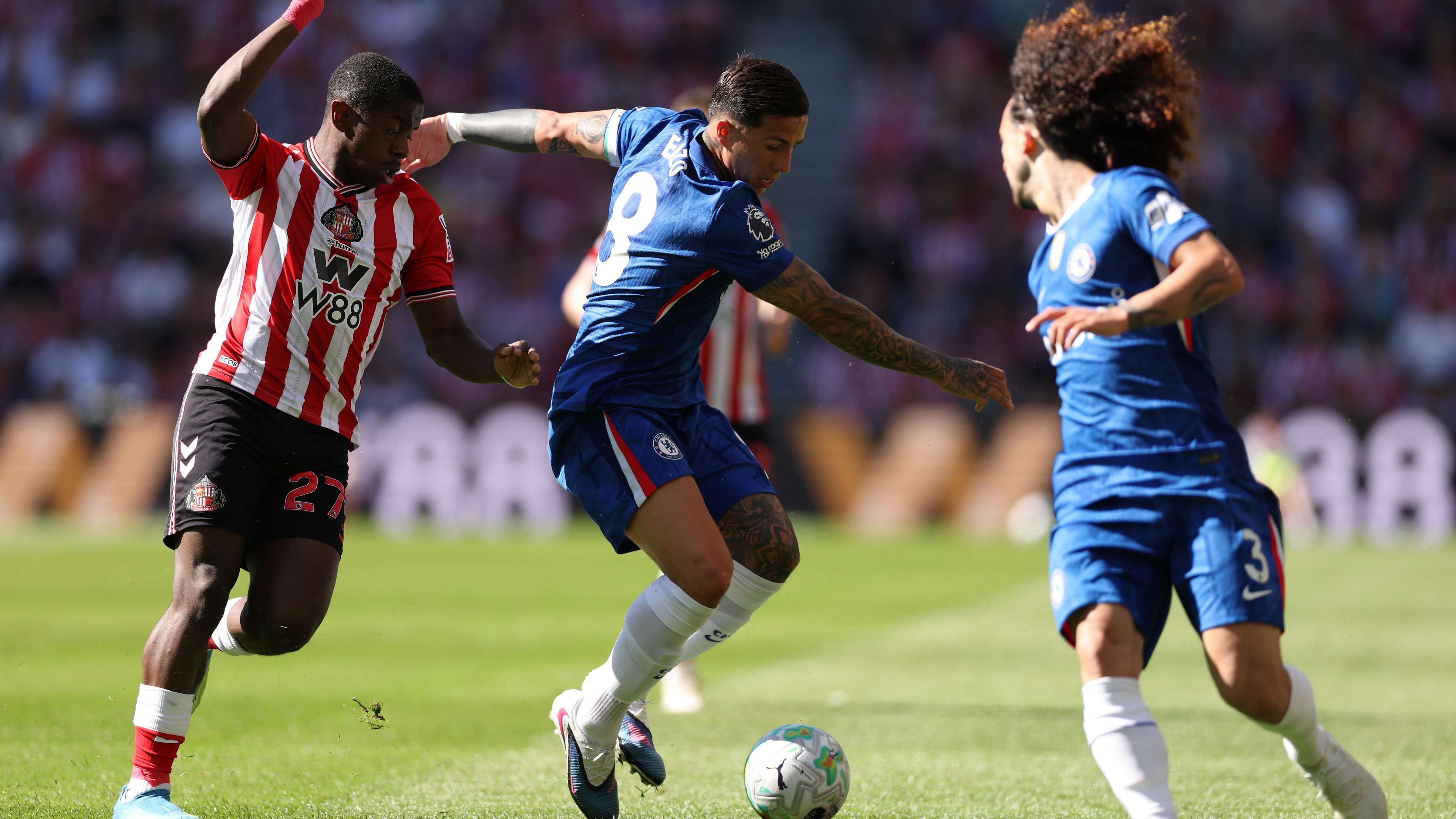 The deadline is over: Chelsea slam the door in Manchester City's face  