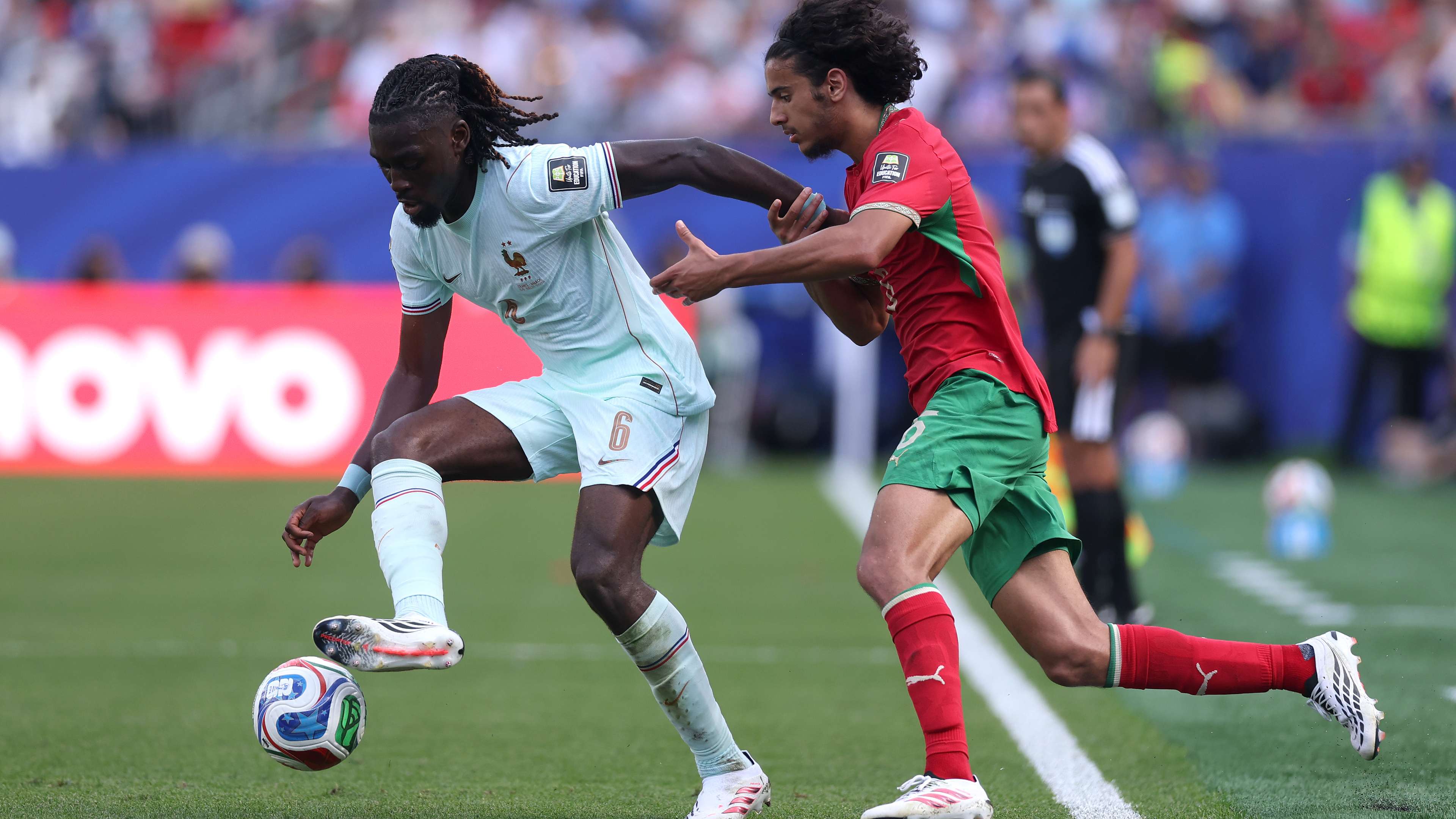 Barcelona's moves bring Bouaddi closer to seizing Hakimi's throne  