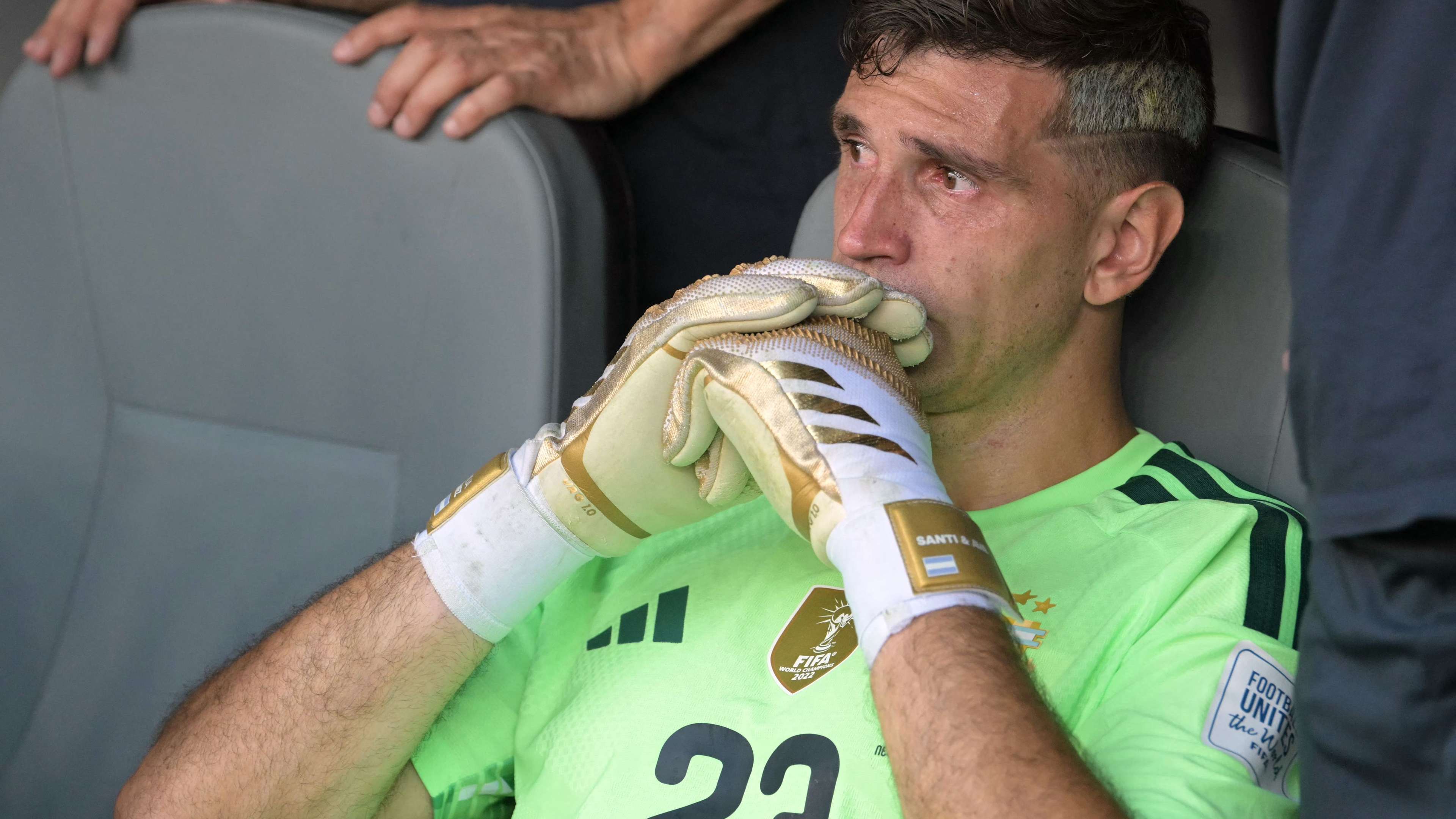 Two-way deal: Juventus awaits a gift from Paris Saint-Germain's setback  