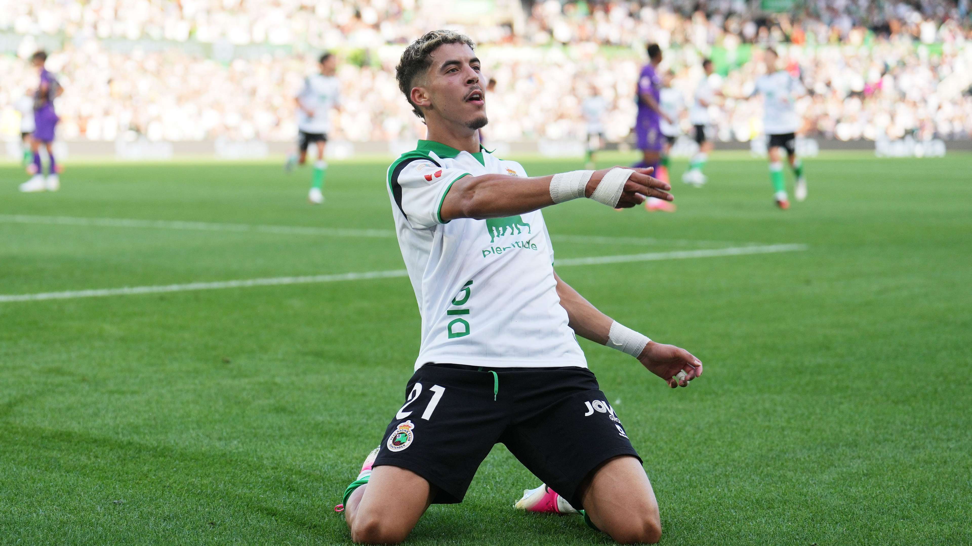 Yassine Bounou.. from the fringes of Ligue 1 to the forefront of La Liga

Wait - let me correct this.

Yasser Zabiri: from the fringes of Ligue 1 to the forefront of La Liga  