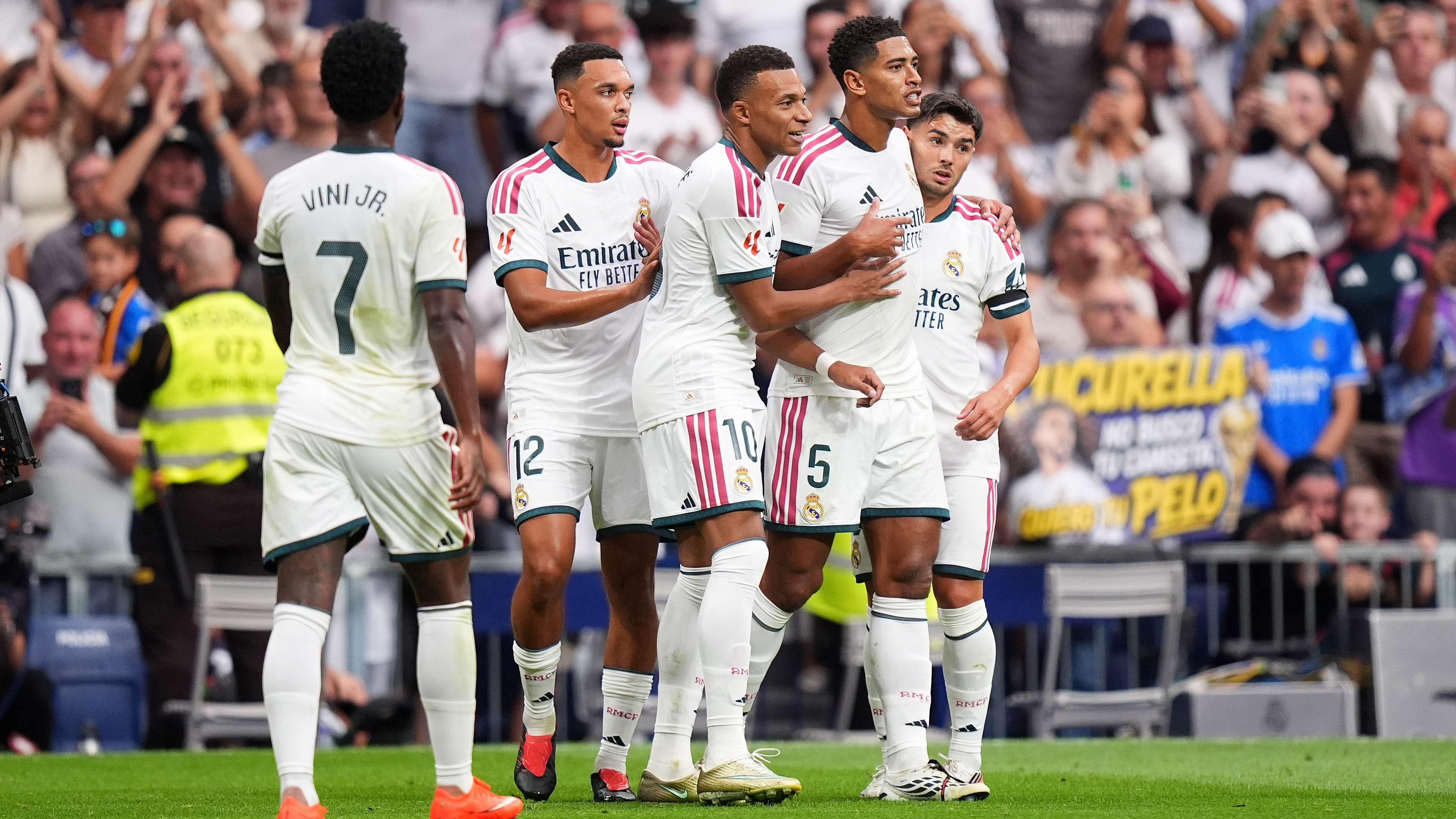 Video: a clean four-goal haul and top spot for Real: Real Madrid flex their muscles against Malaga  