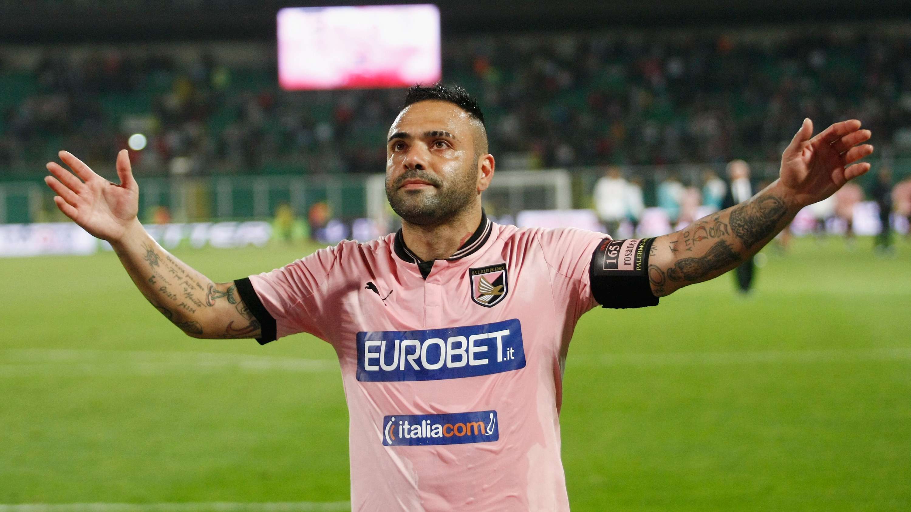Miccoli, The Last Match: who was there, emotion as son Diego scored from an assist by dad Fabrizio  