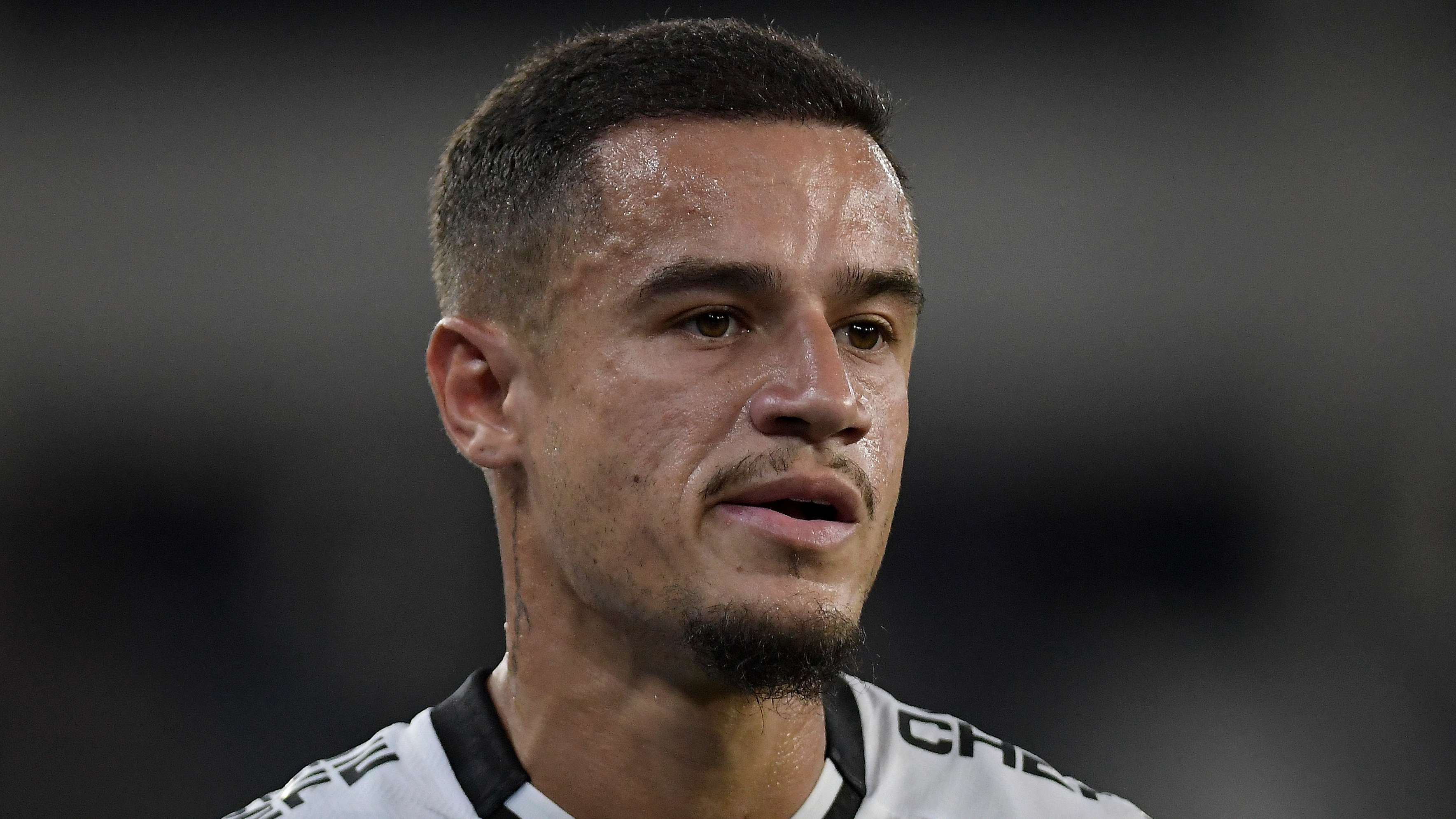 Coutinho joins Neymar at Santos  