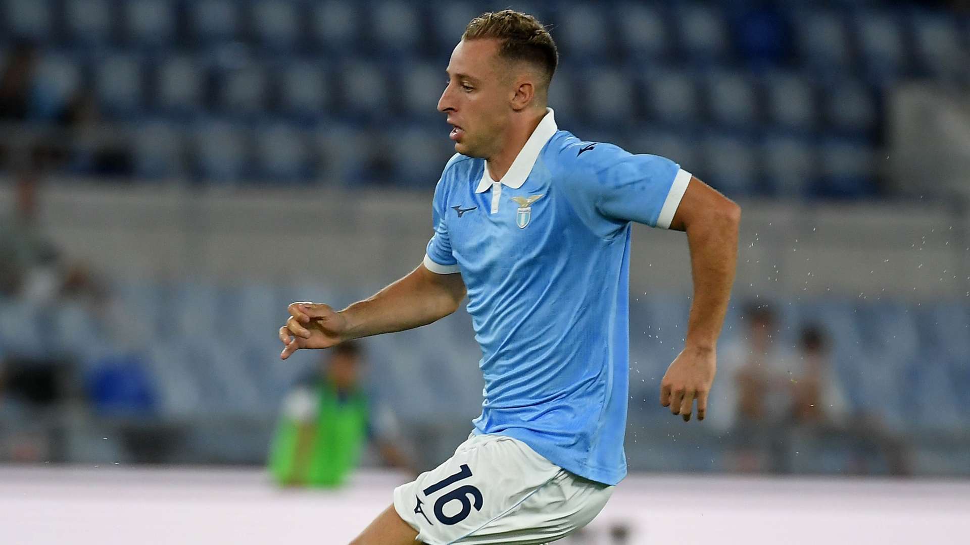 Frattesi: "At Inter I was struggling mentally, all the money I have in the bank to see my grandmother again"  
