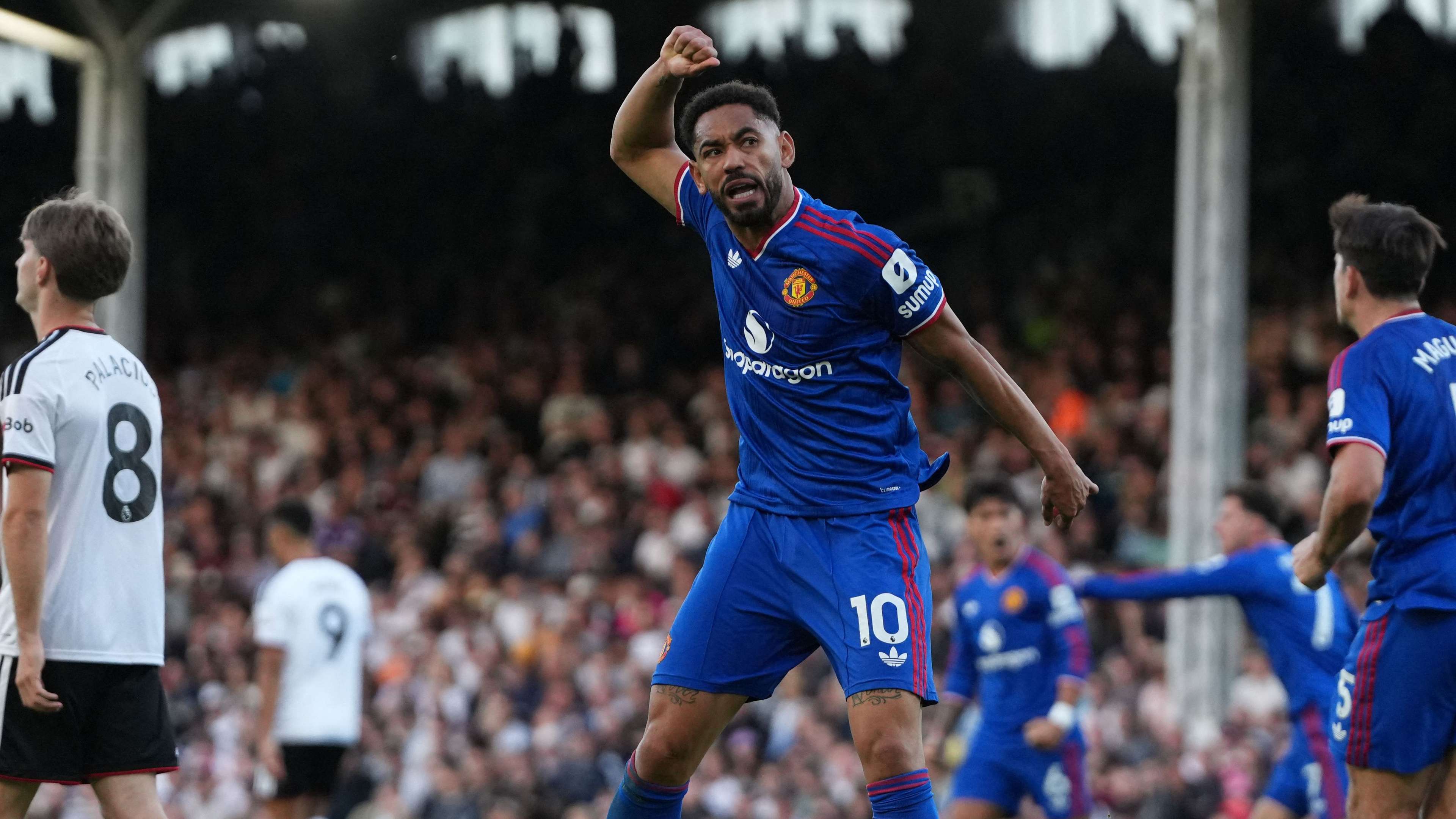 Cunha rescues Man Utd in Fulham draw  