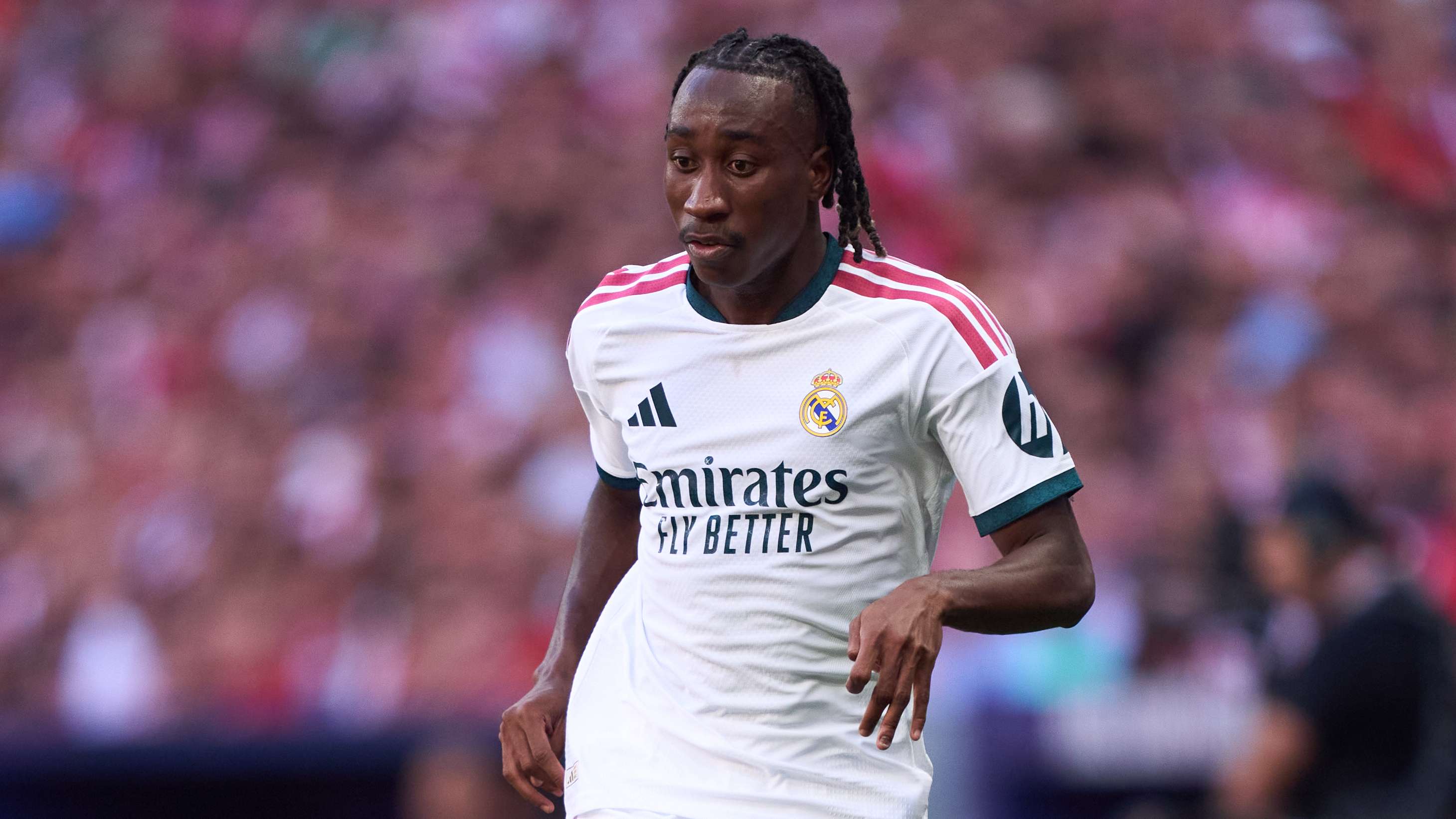 Diomande hits back at Barca star’s wife over transfer troll  