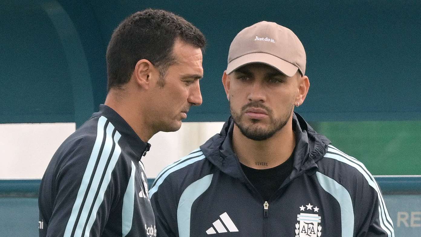 Suspended Paredes visits Argentina camp ahead of friendlies  
