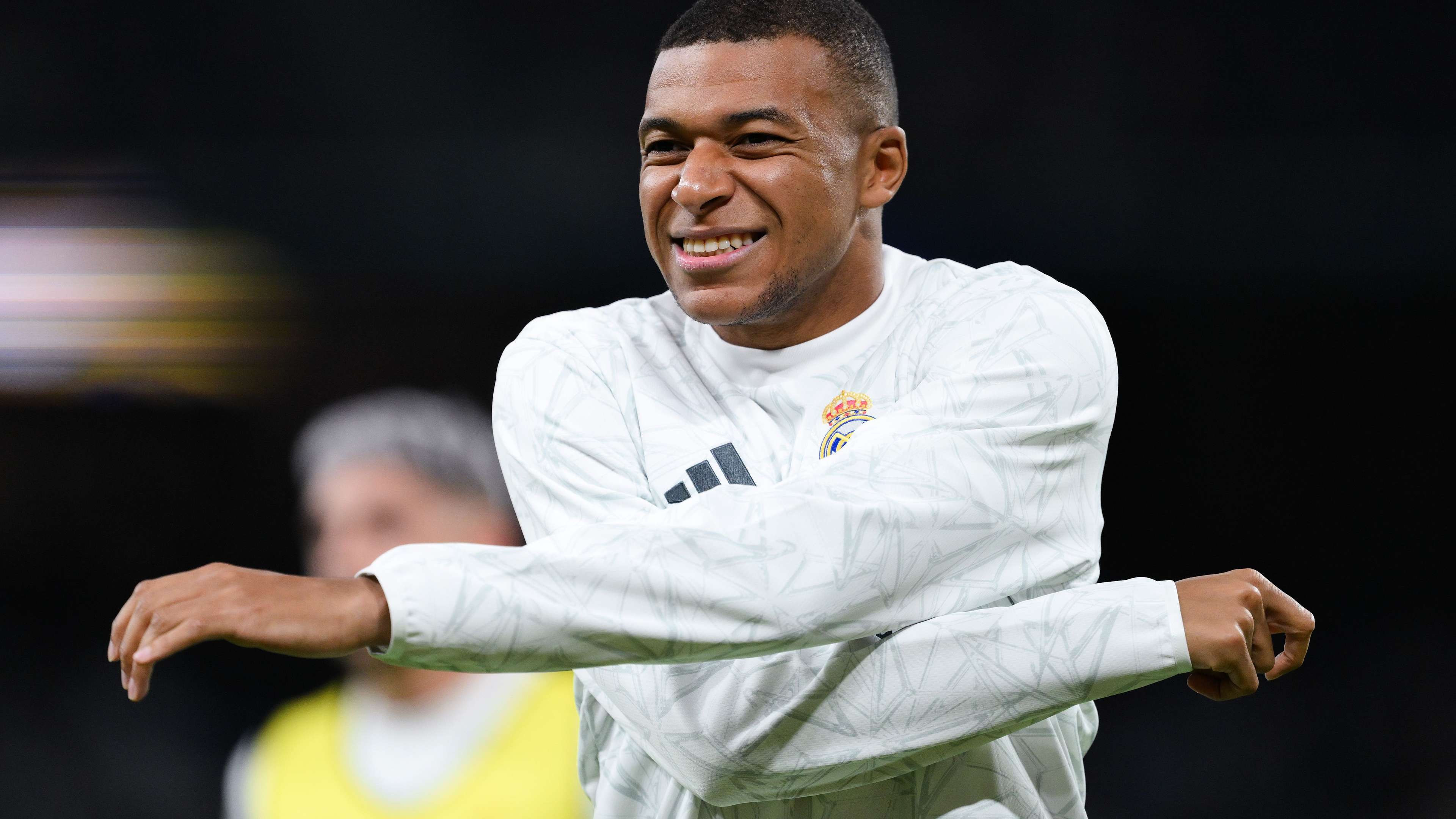 "I was angry with my great-aunt": Mbappé puts an end to the rumours in his own way  
