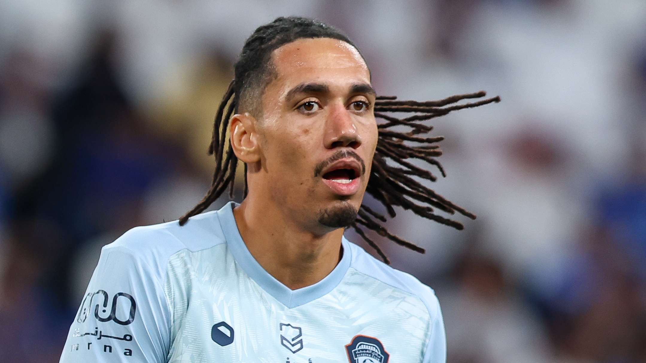Porto set to sign free agent Smalling  
