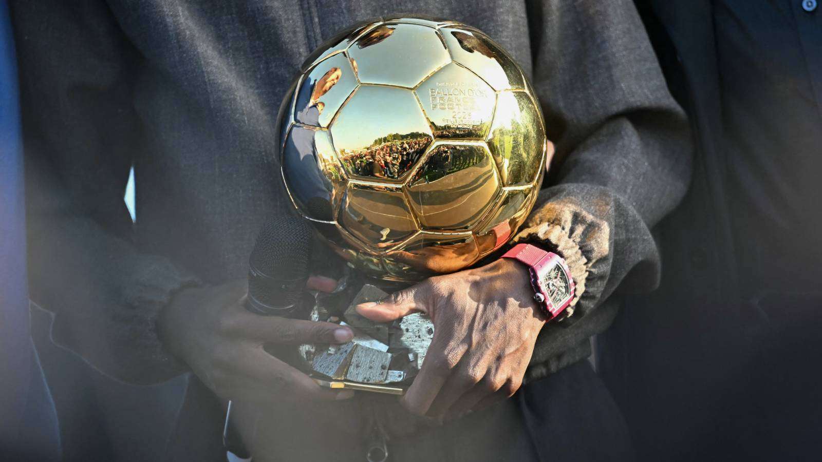 It happens all the time: Hakimi features and Vinicius in a surprise position: the ranking of candidates for the 2026 Ballon d'Or revealed  