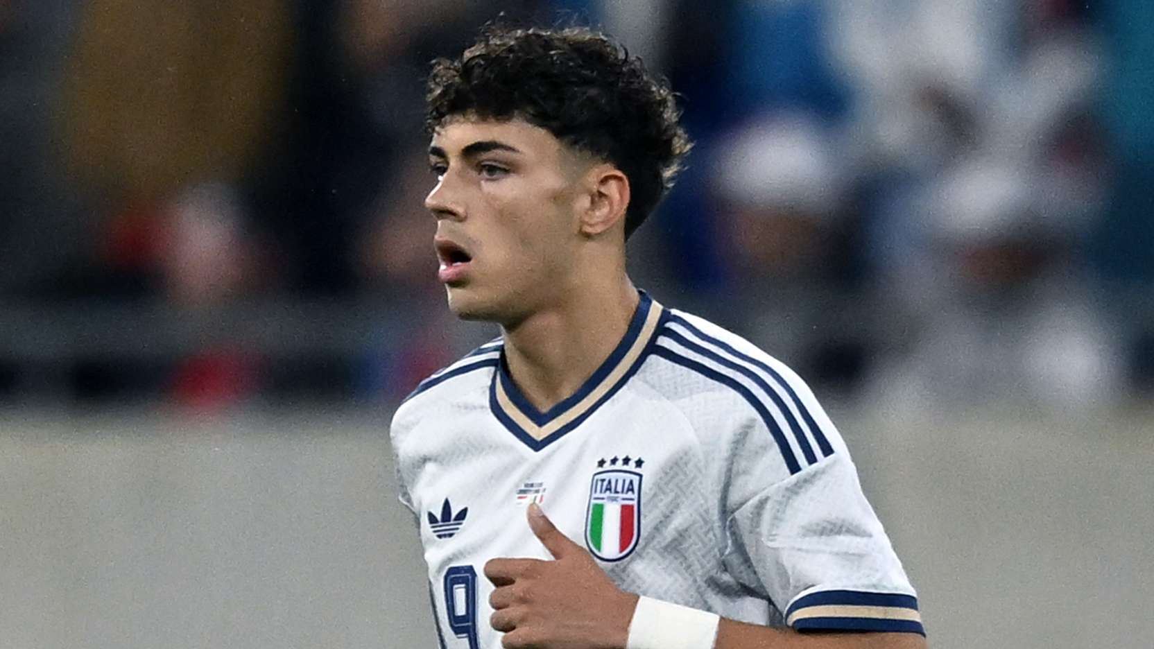 Italy, zero minutes in four matches for Samuele Inacio: what happens now?  