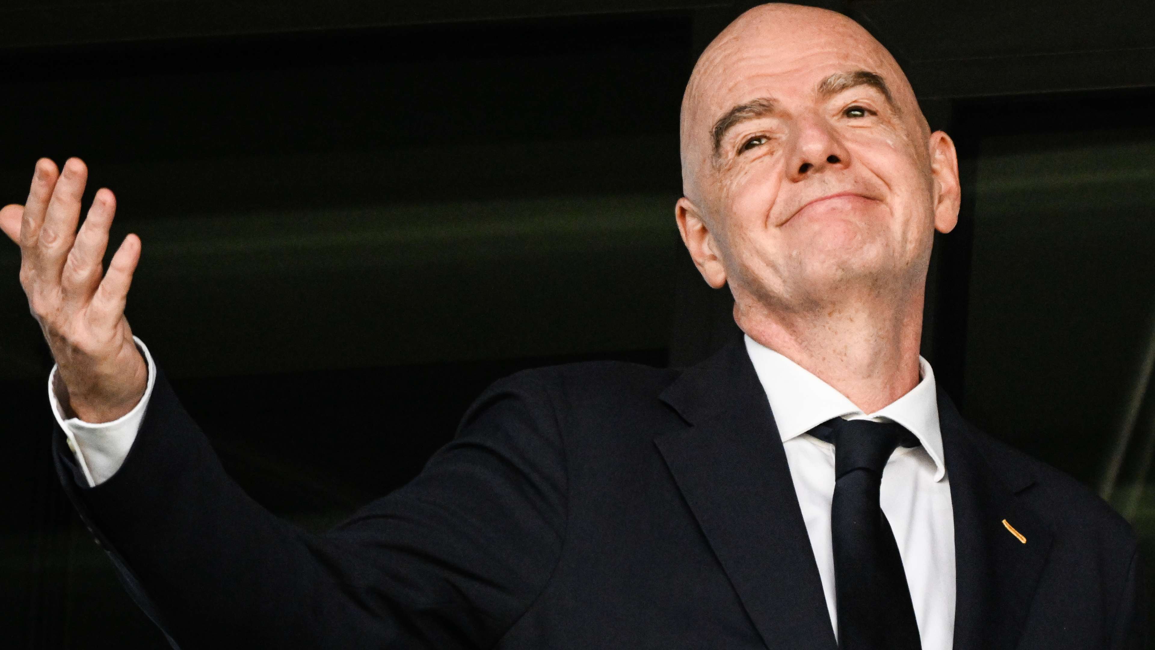 Shock for Infantino after the apology: FIFA considers him ineligible, and Wenger steps in  