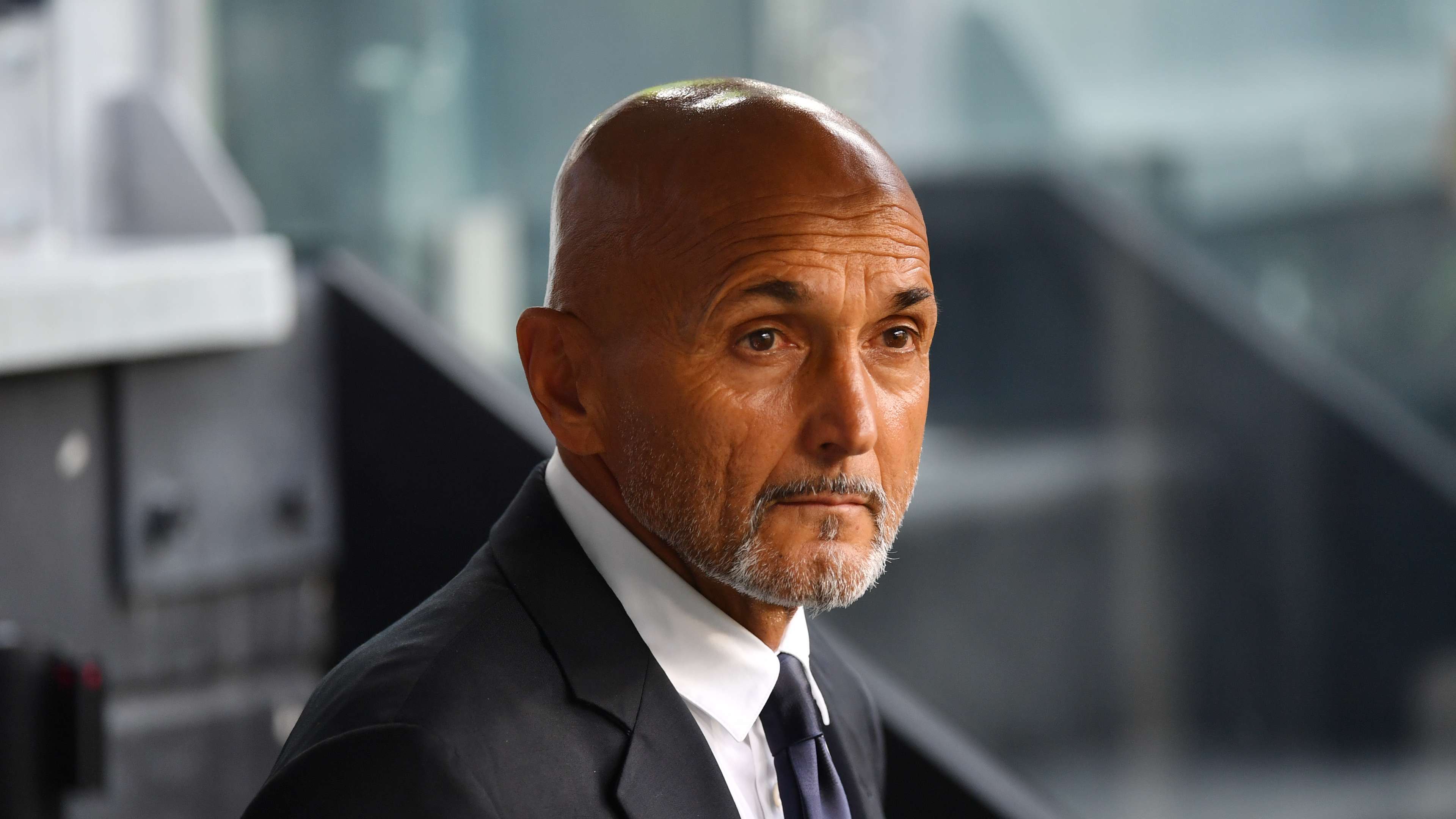 Spalletti makes a resounding statement about Salah, and describes the Juventus star as crazy  