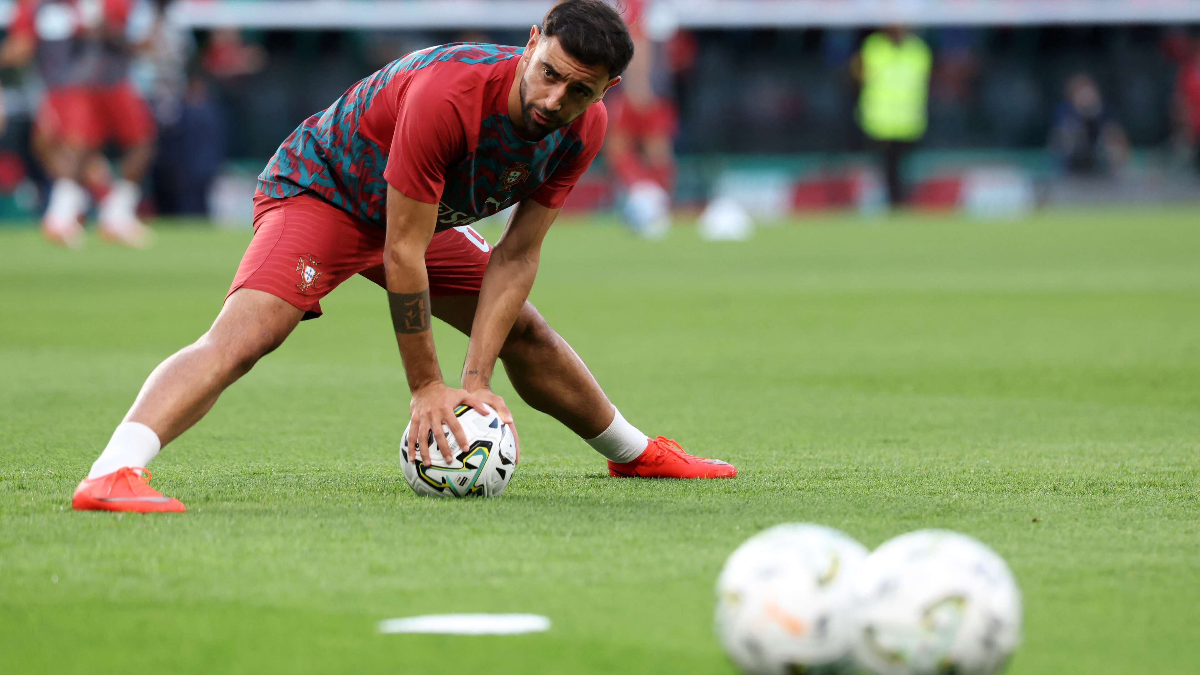 Bruno Fernandes: Cristiano is Portugal's greatest icon, and we want to give Jesus a headache  
