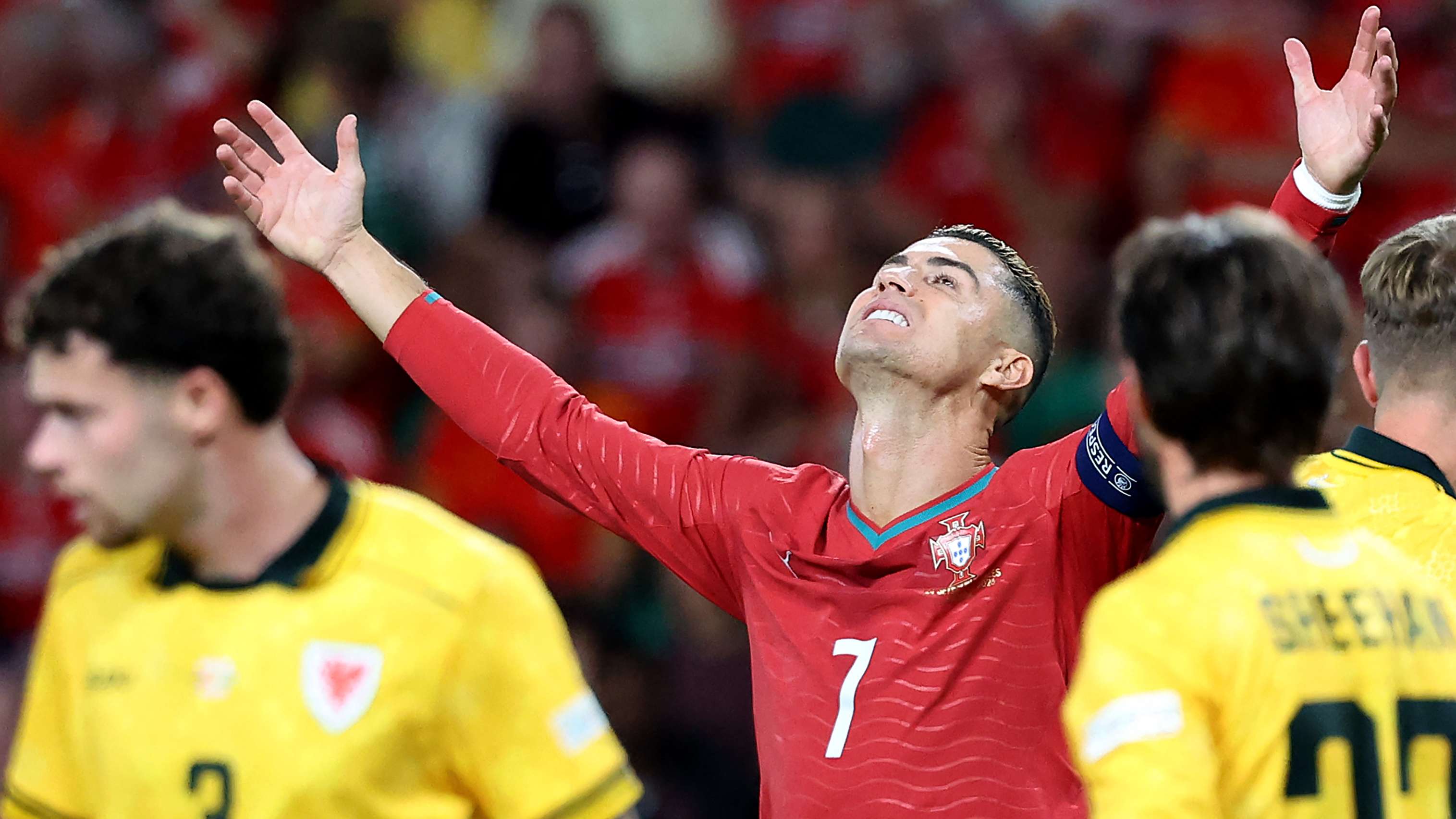 Ronaldo storm hits Portugal national team's account: and his sister says 'as you judge, so shall you be judged!'  