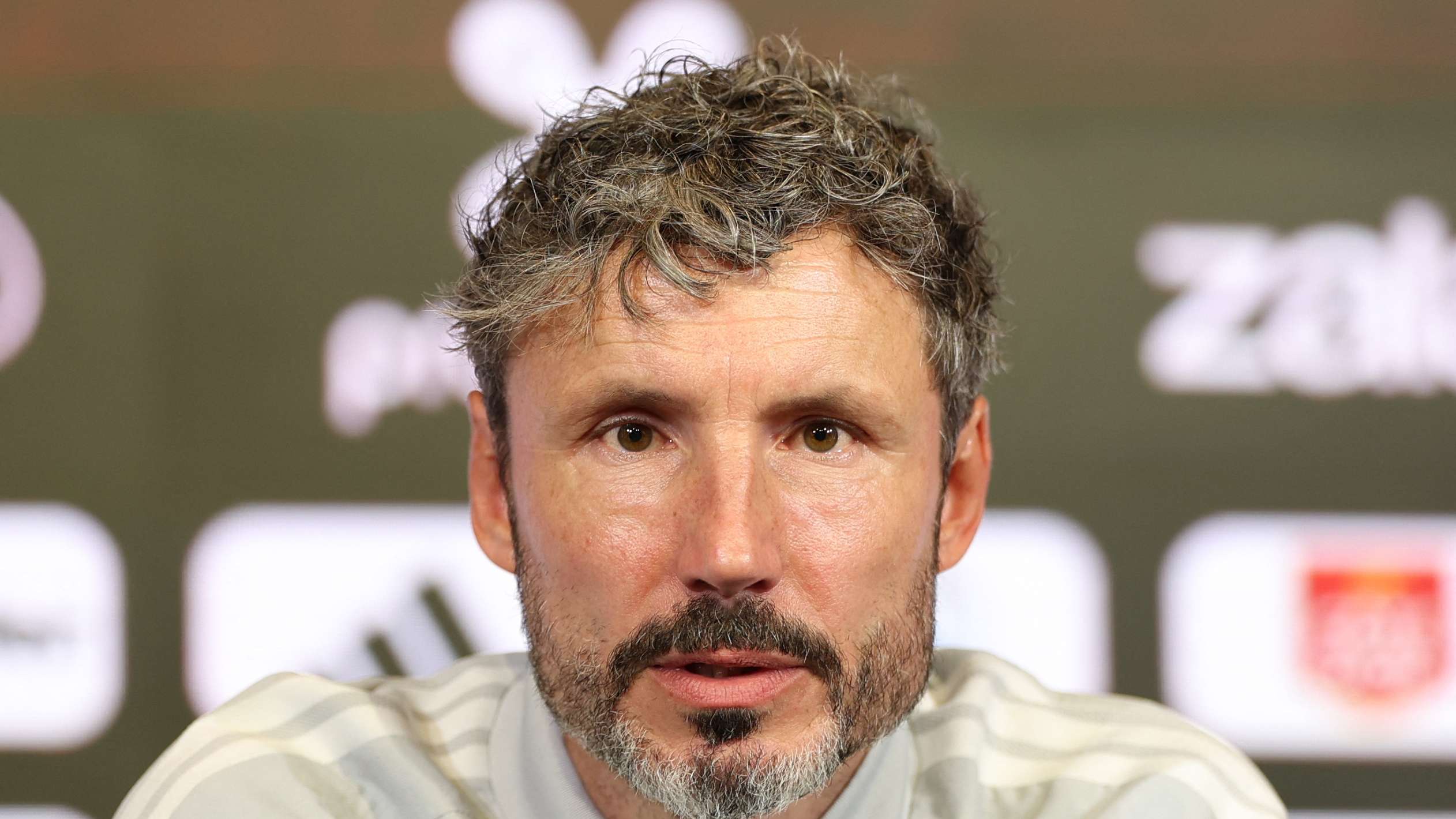 Van Bommel faces a barrage of questions at press conference about big name with Belgium  