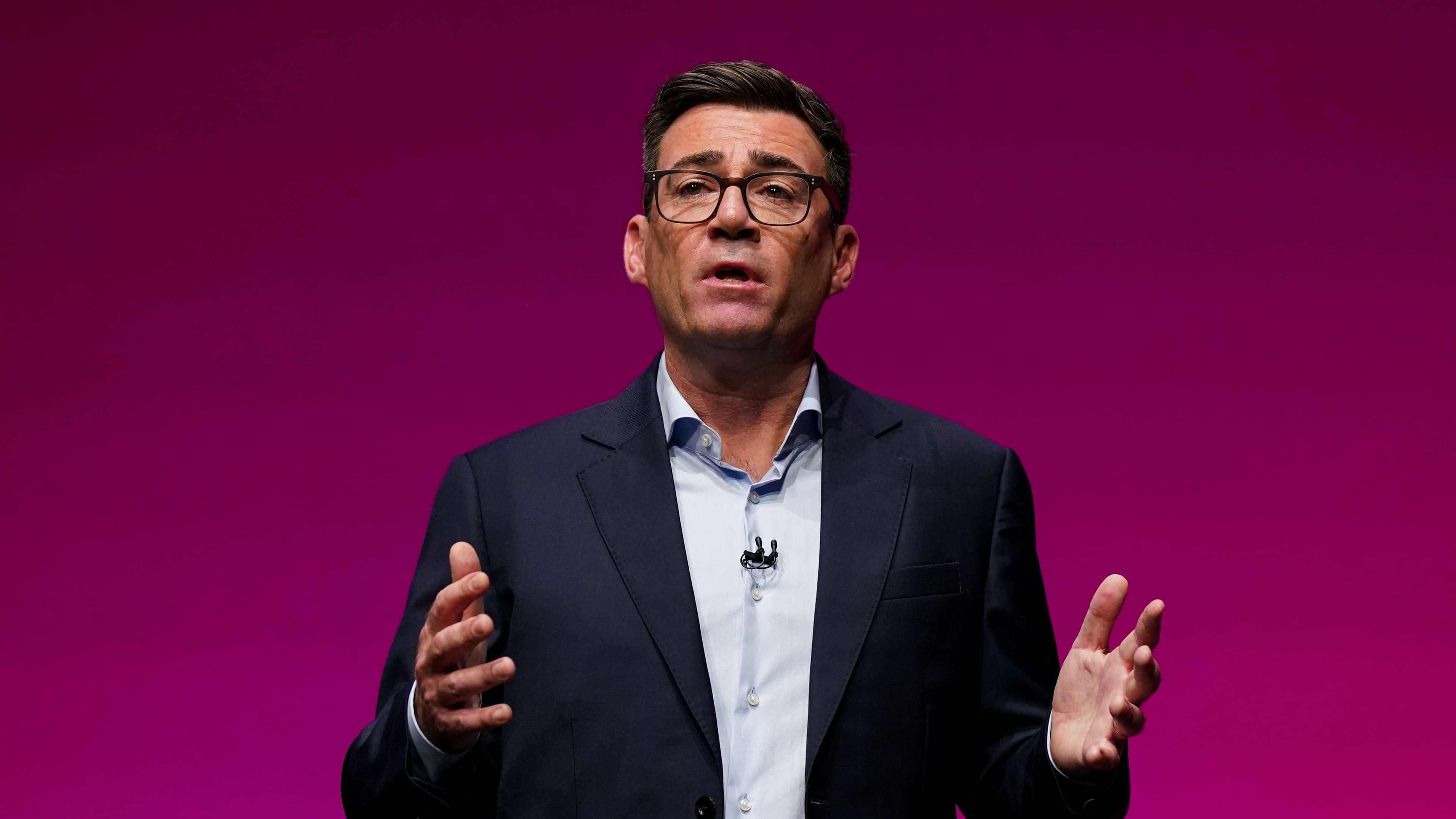 Shocking report from England: 'Mayor Burnham blackmailed by Manchester City owners'  