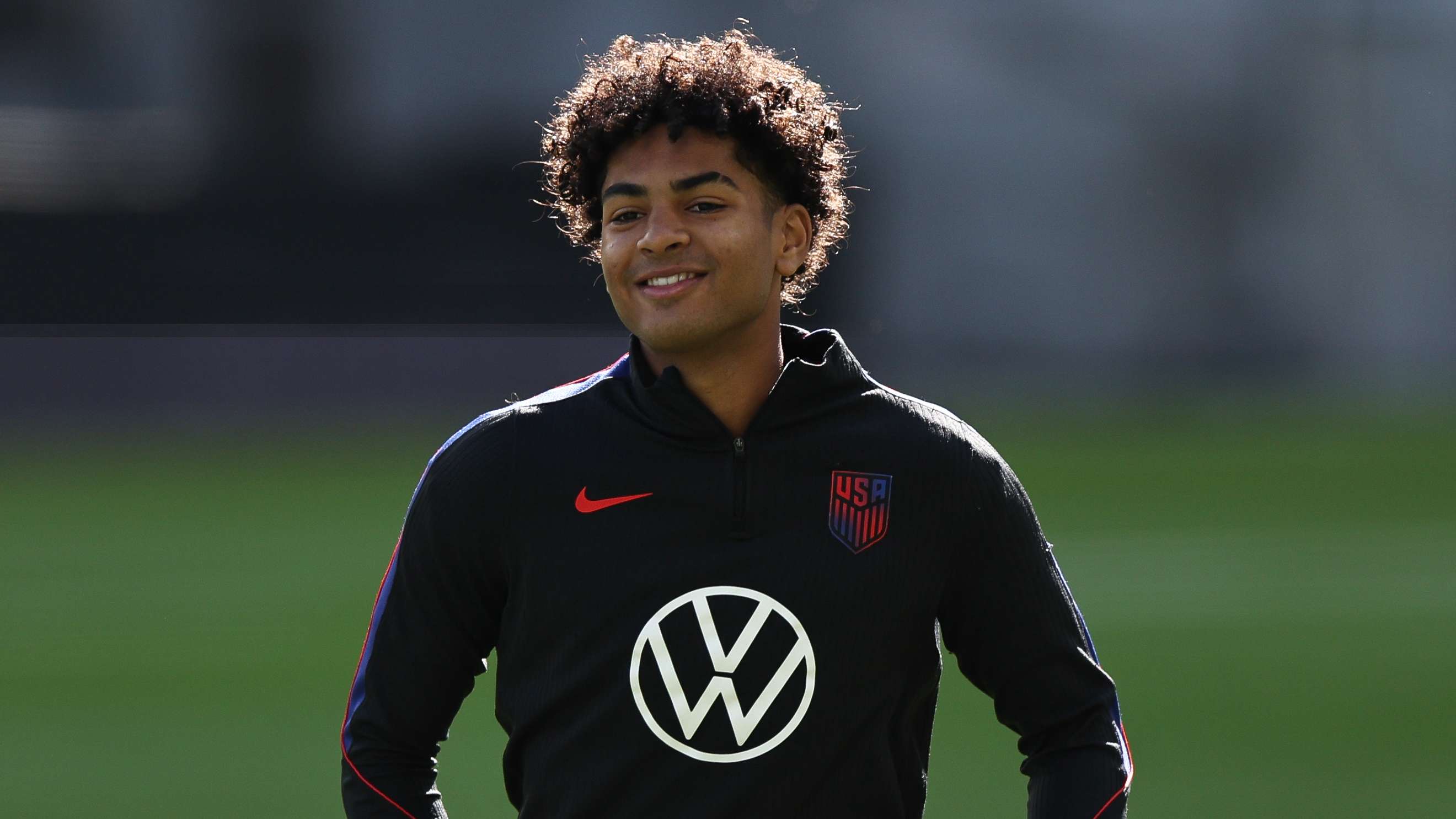 Man City step up pursuit of Dortmund and USMNT talent Albert  