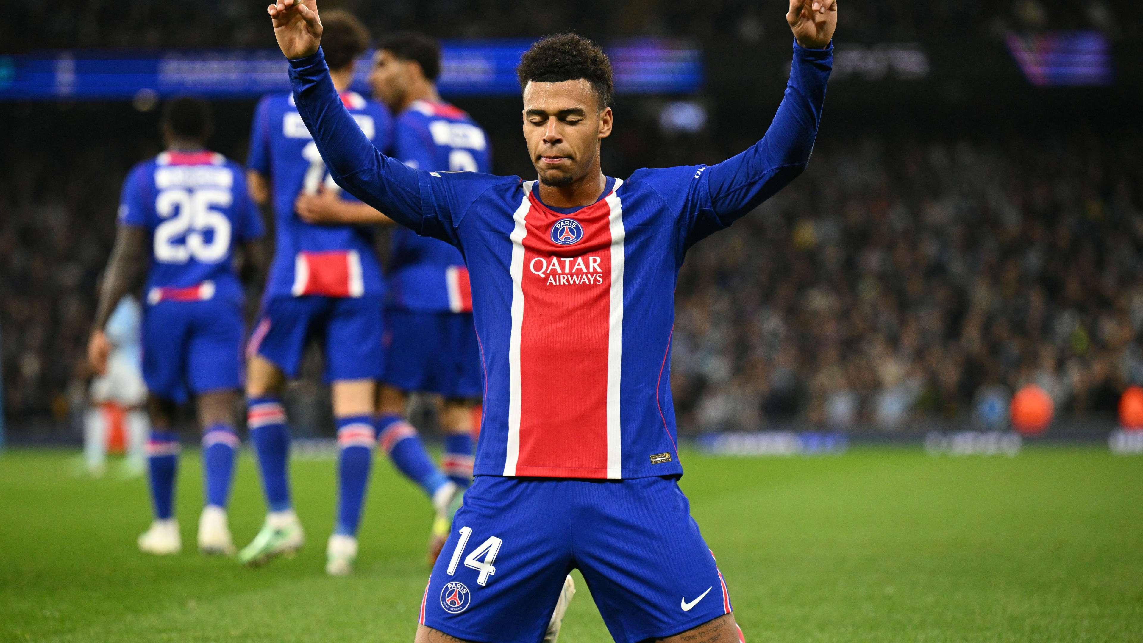 On video: Paris raid City's den with three goals in half an hour  