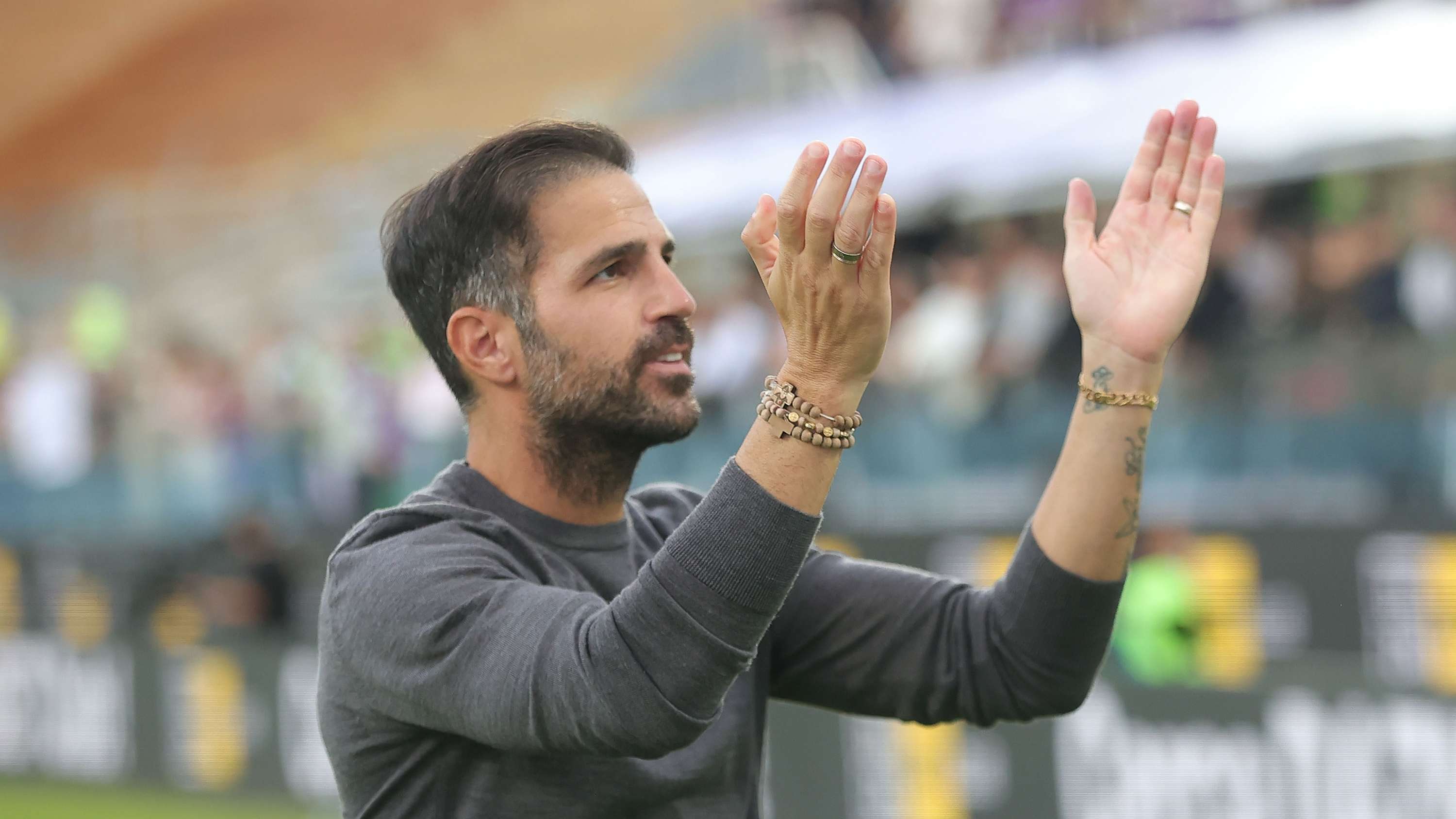 Fàbregas faces United with memories of the "Pizzagate" scandal  