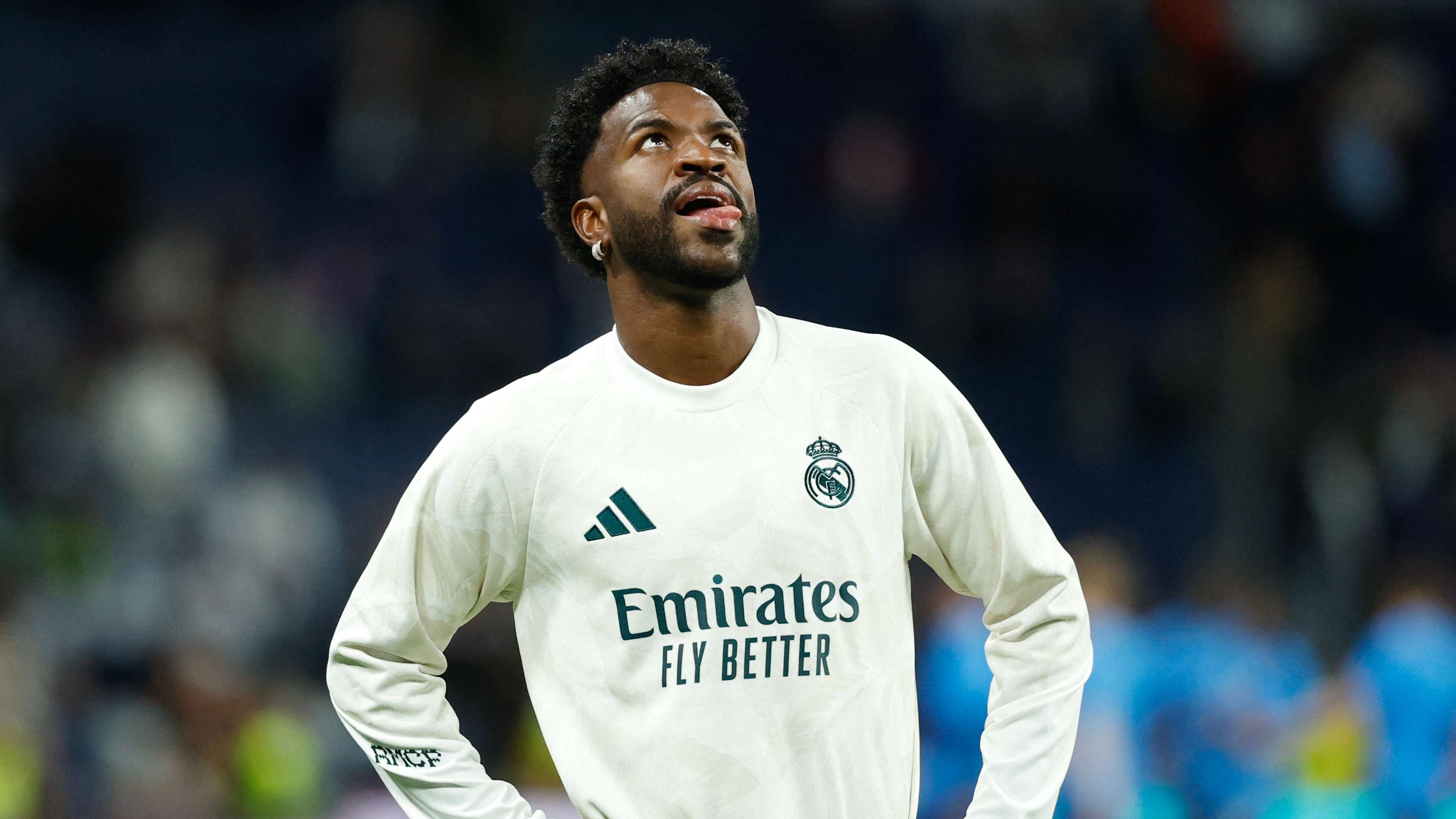 Between surrender and belief: Vinicius responds to his critics with five words  