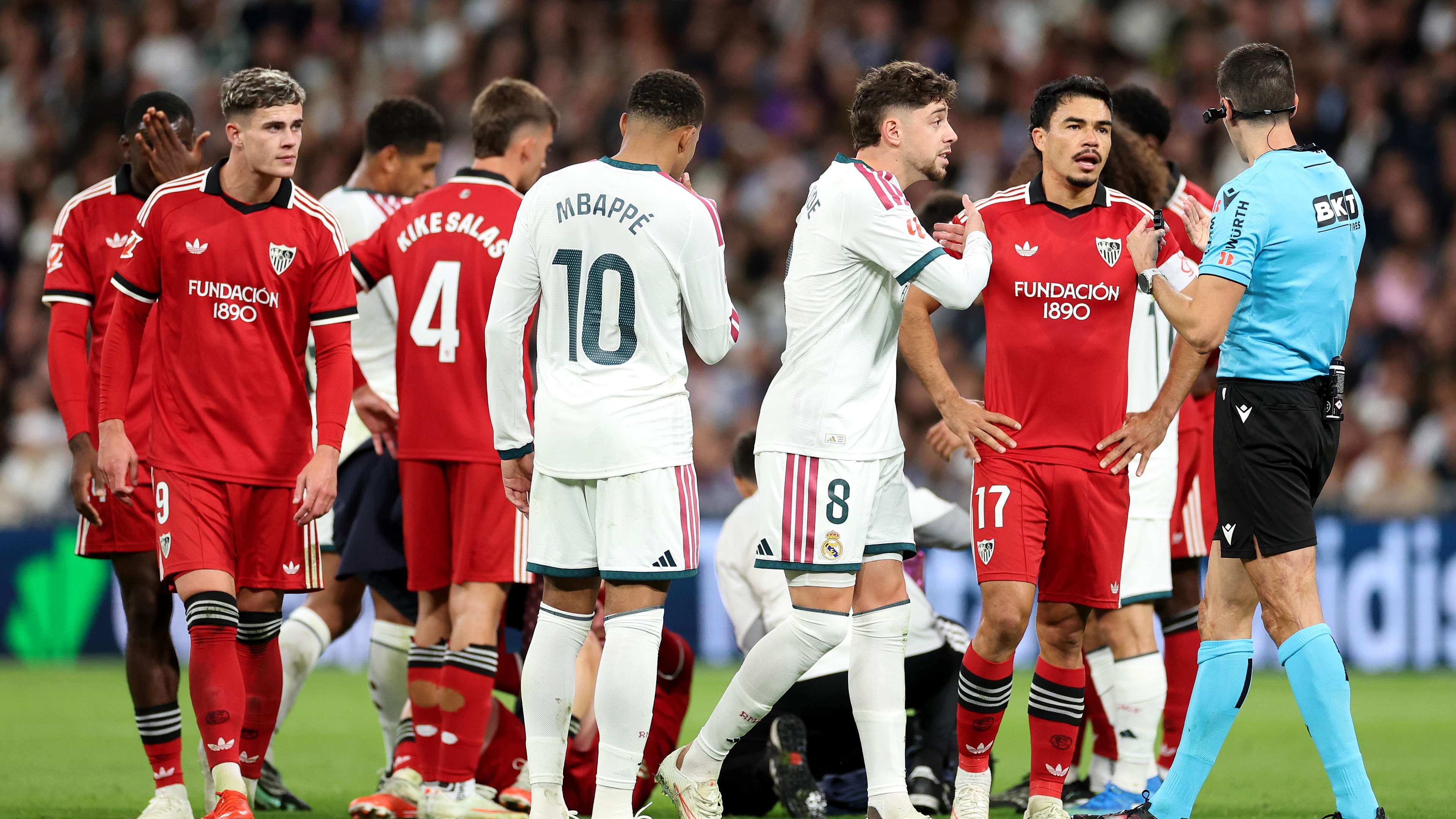 "A clear red card": Sevilla star attacks decision that saved Guler  