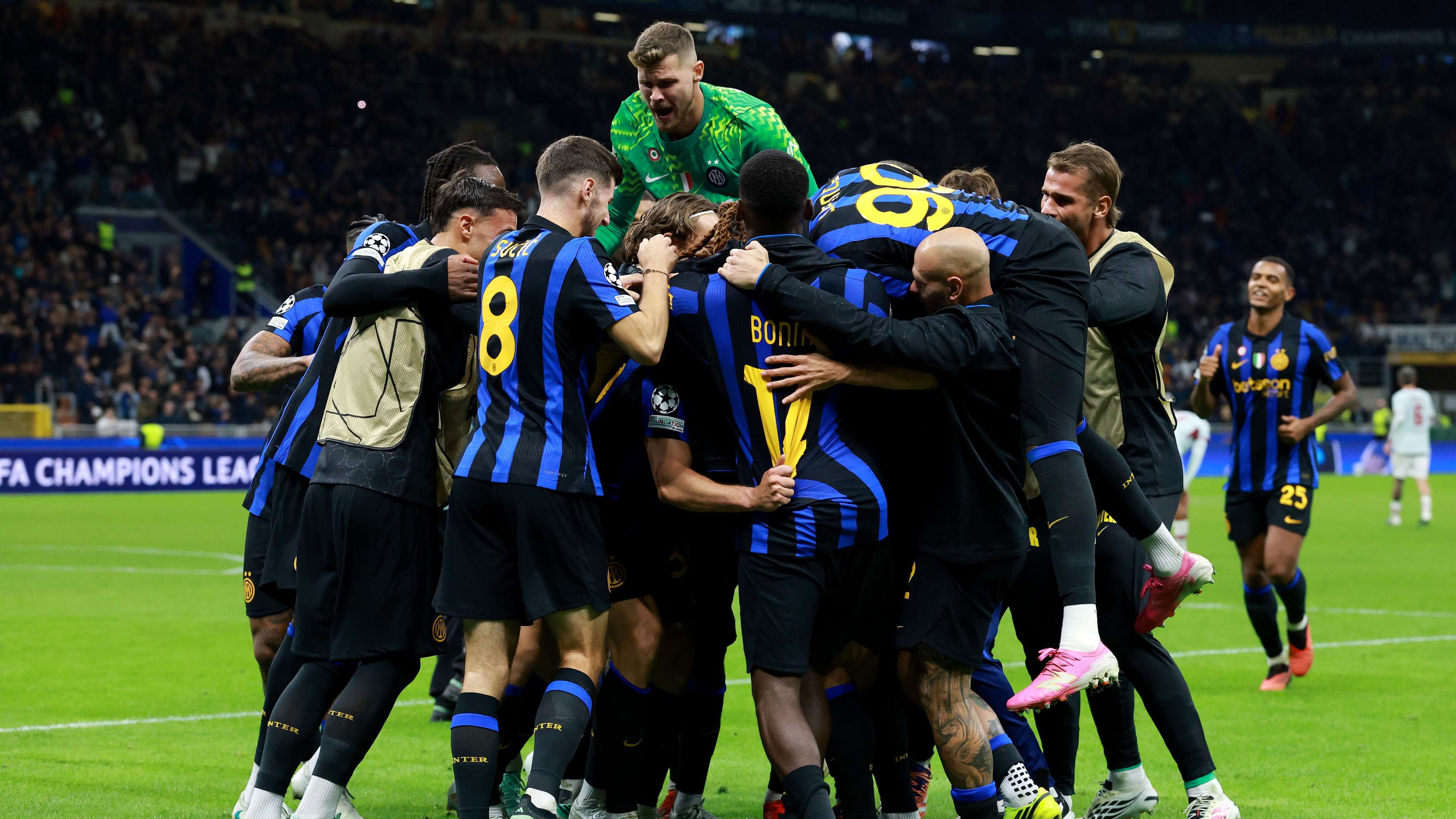 In video: ten-men epic leads Inter to victory over Shakhtar and revives their Champions League hopes  
