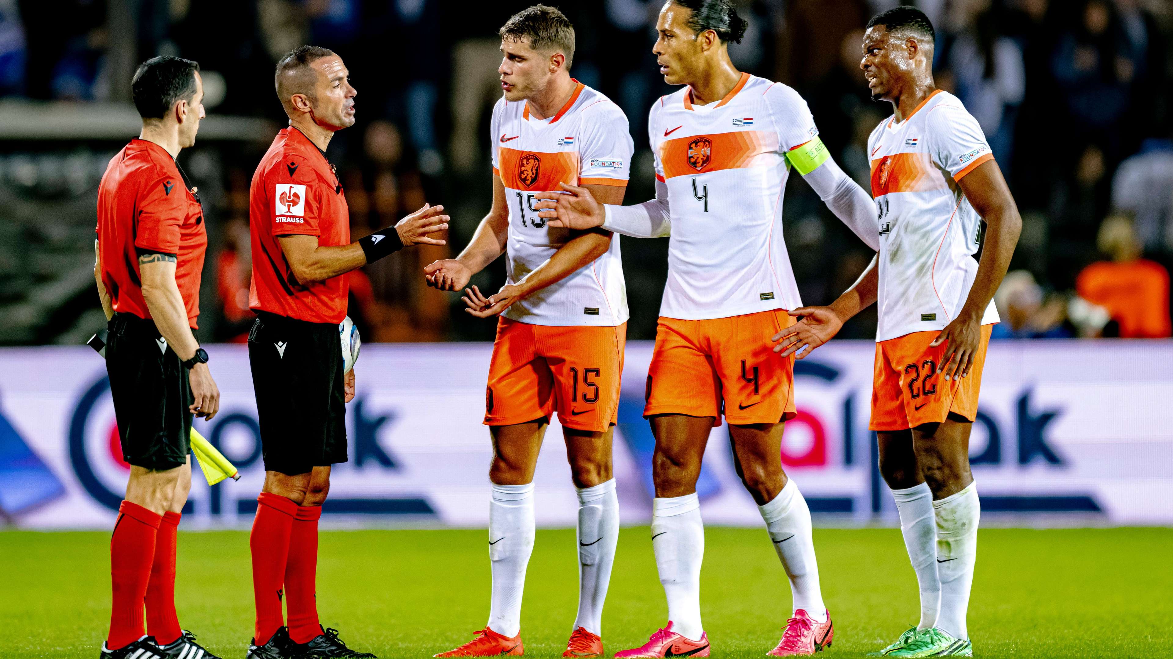 This is why the Netherlands were robbed by the referee  